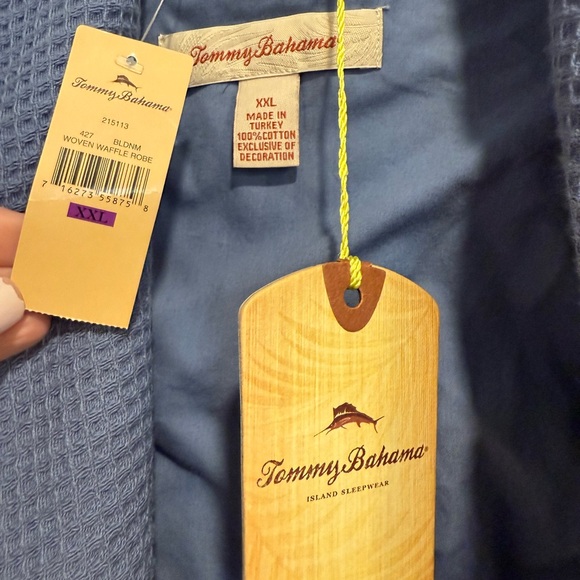 Tommy Bahama Blue Waffle Knit Robe, Size XXL NWT - Picture 4 of 6